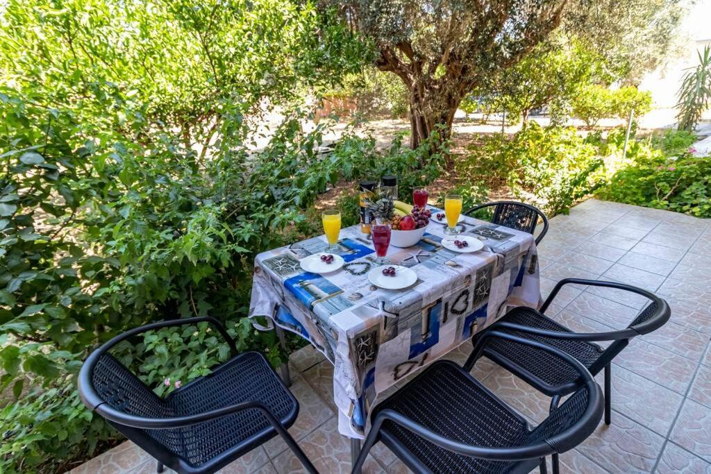 Апартаменти Fotis House Афанду Екстер'єр фото